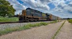 CSX 5274 leads M276.